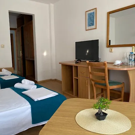 Хотел Зонарита Hotel Primorsko